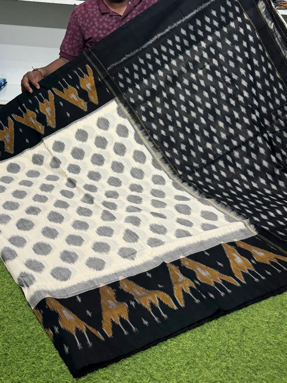Cotton Saree - PSRGY21-ICTSDZDCD-46