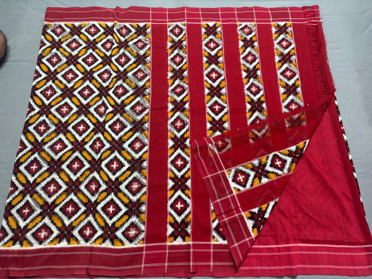 Cotton Saree - PSSIL12-DICSCSBDC-02