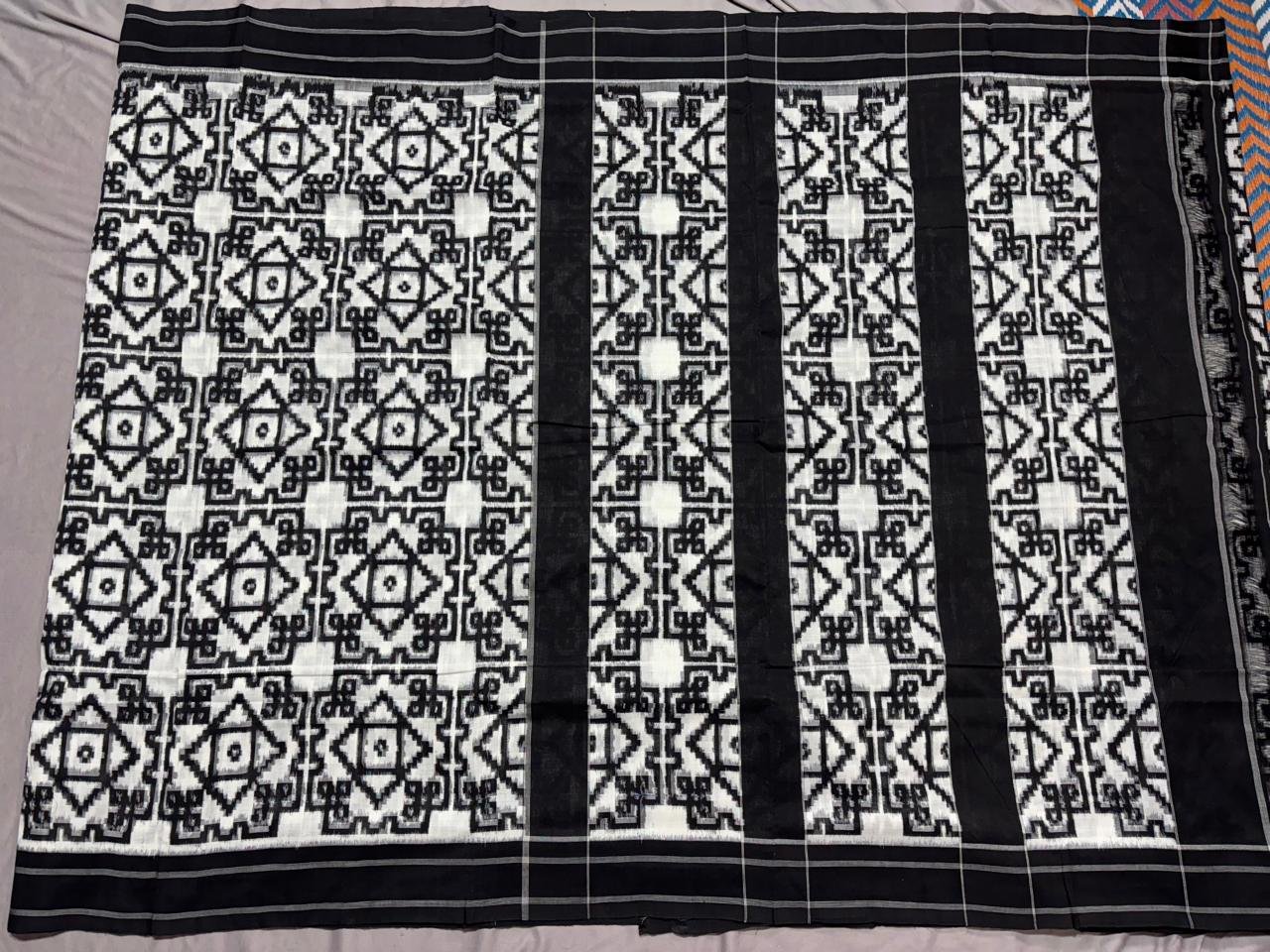 Cotton Saree - PSSIL12-DICSCSBDC-15