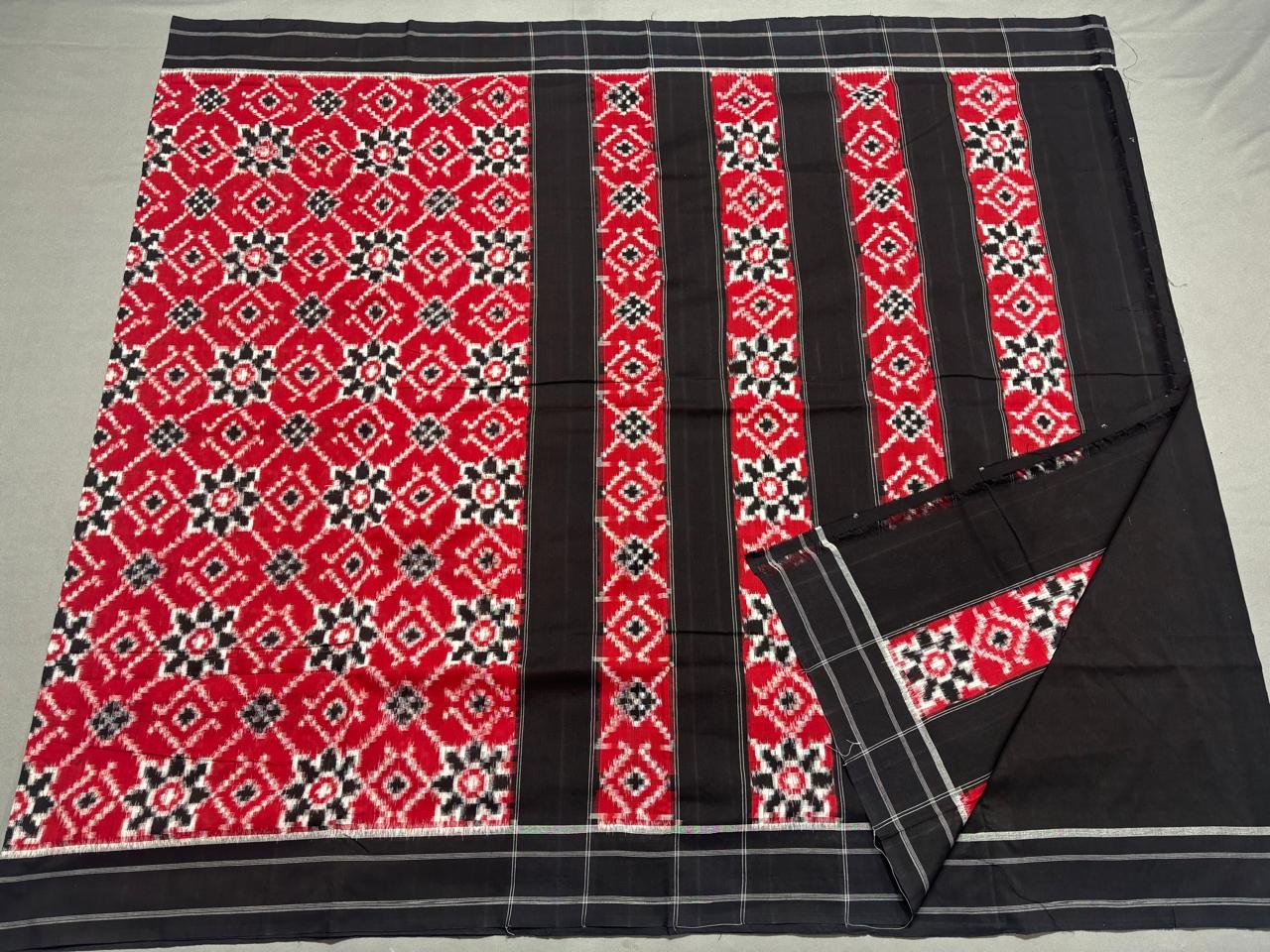 Cotton Saree - PSSIL12-DICSCSBDC-21