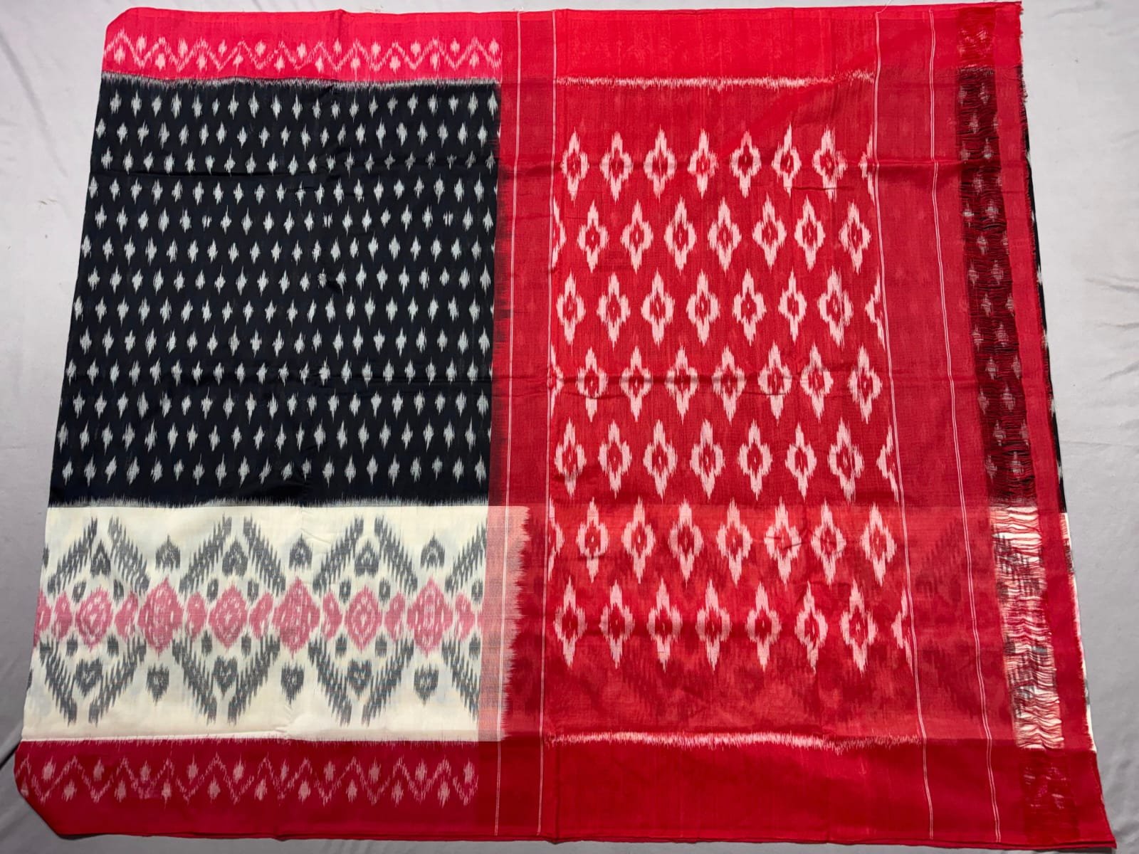 Cotton Saree - PSSIS30-ICTSCZEDC-41