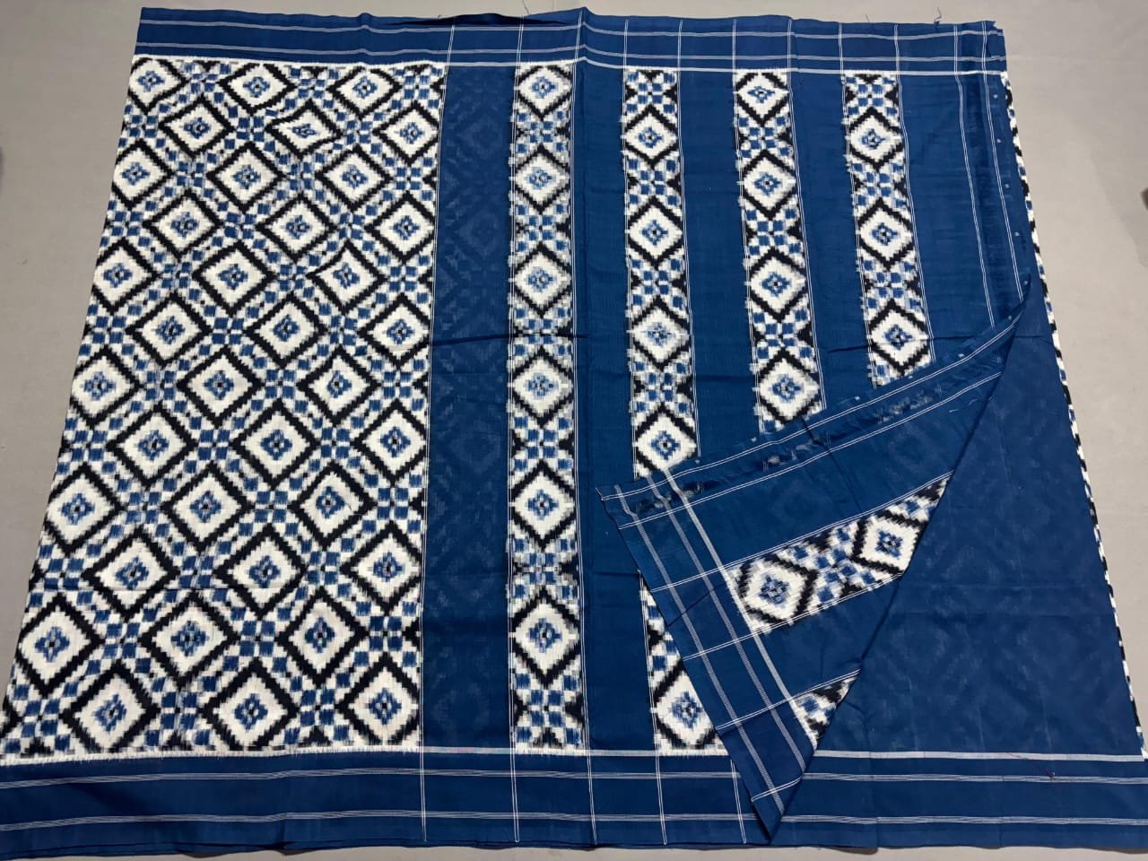 Cotton Saree - PSSIY26-DICSDSBCC-14