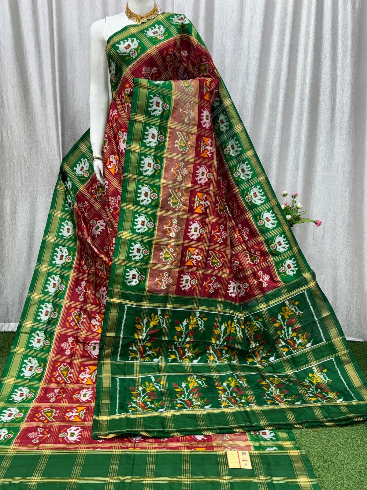 Designer Ikat - PASKG19-IDSSIIICD-03