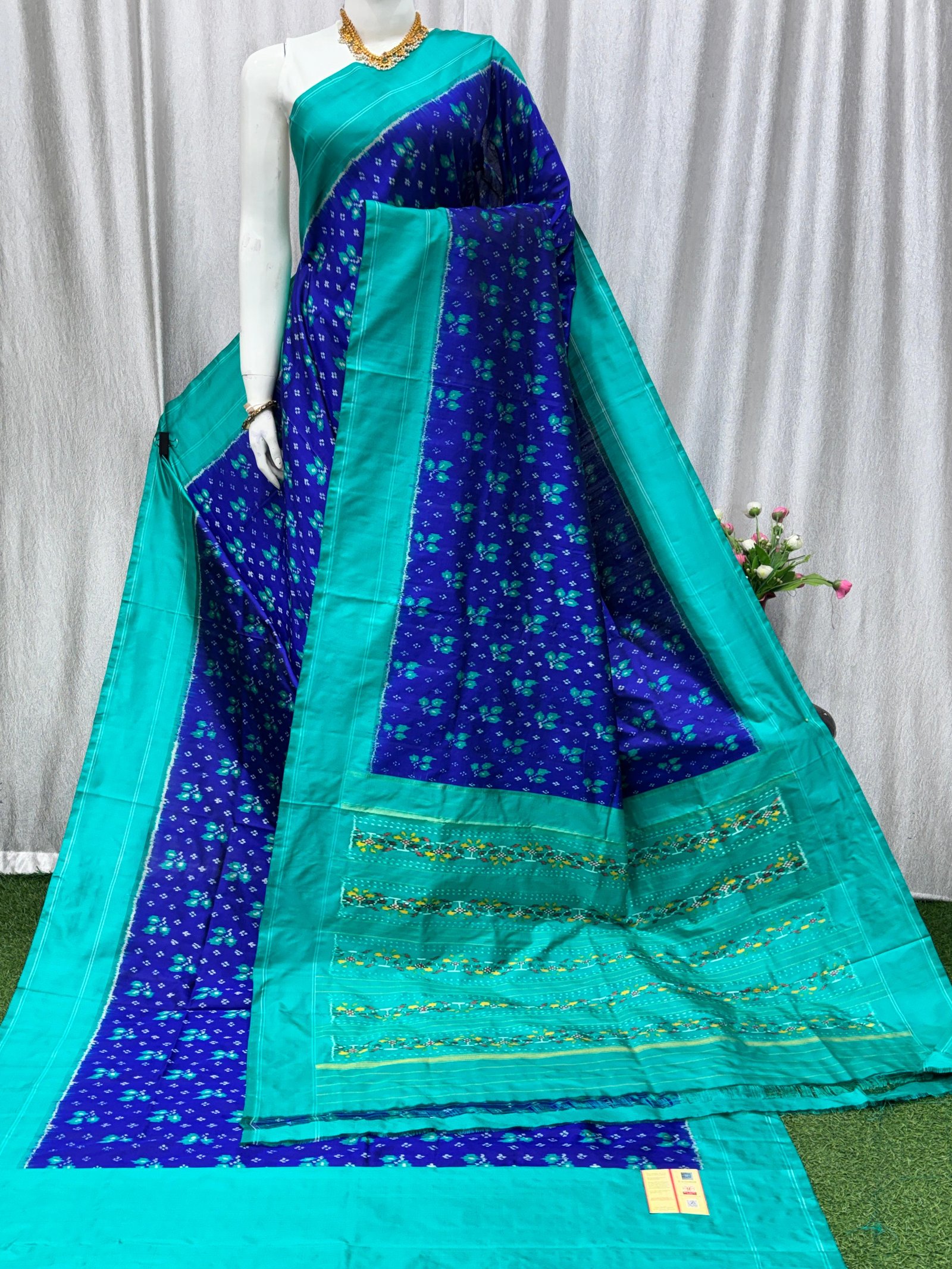 Designer Ikat - PASKL17-IDSSDNECD-01