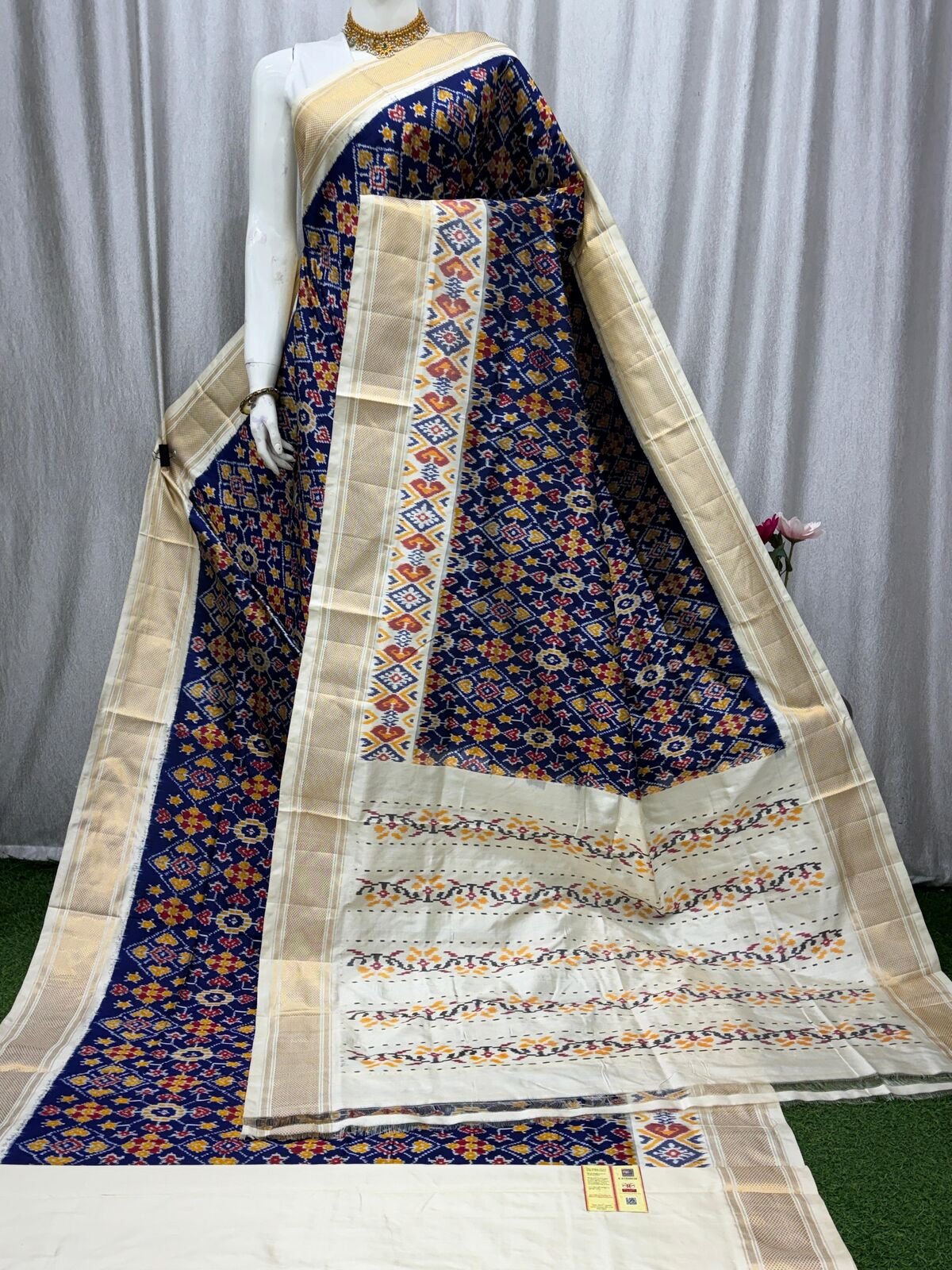 Designer Ikat - PASKS17-IDSSIDIDC-01