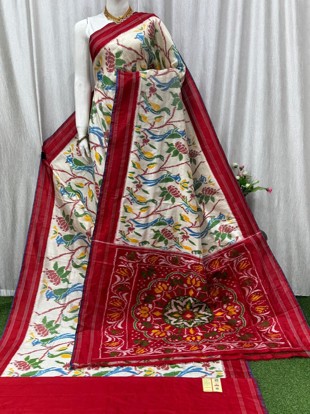 Designer Ikat - PASKY09-IDSSIIEDD-01