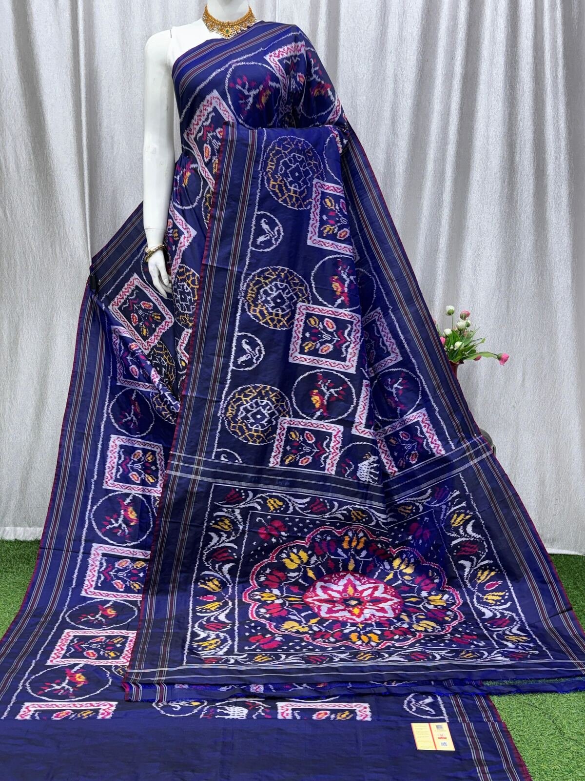 Designer Ikat - PASKY09-IDSSIIEDD-10