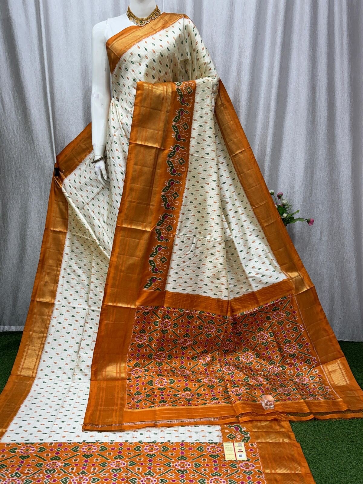 Designer Ikat - PASKY19-IDSSIISDC-01