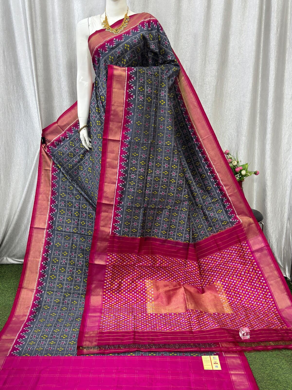 Designer Ikat - PASKY21-IDSSIIECC-04