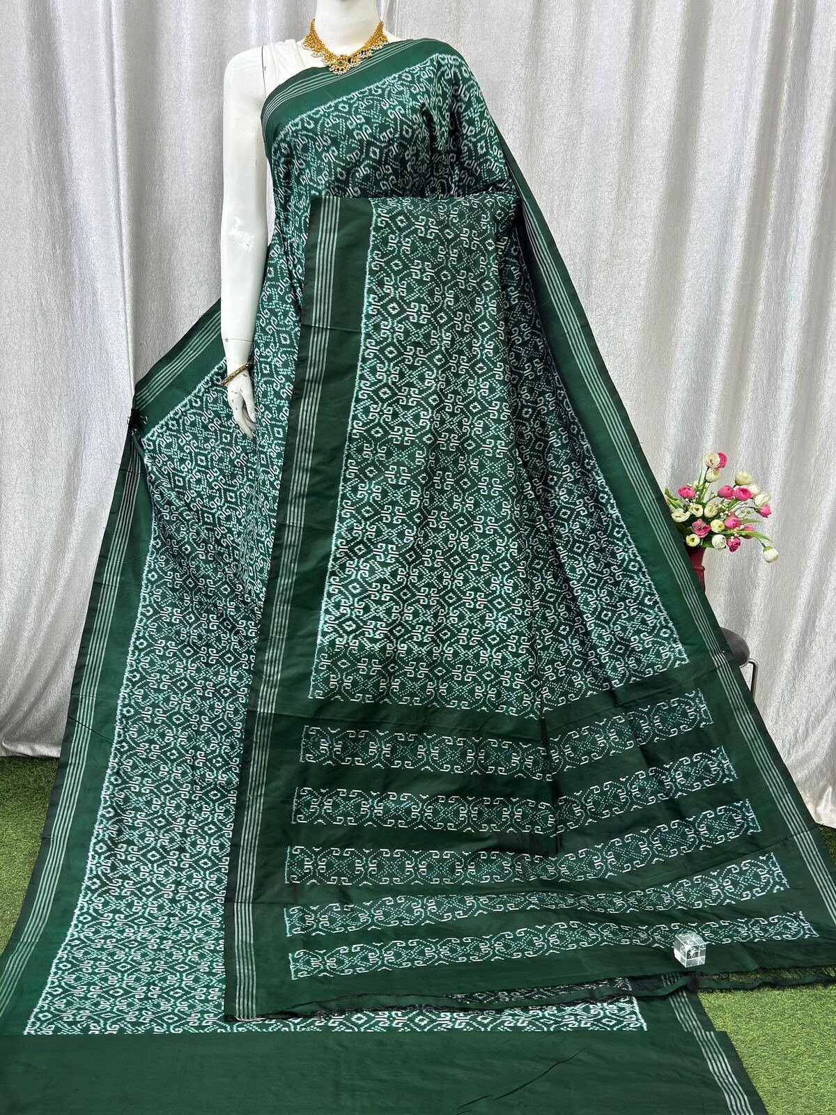 Designer Ikat - PASKY23-IDSSCNECD-08