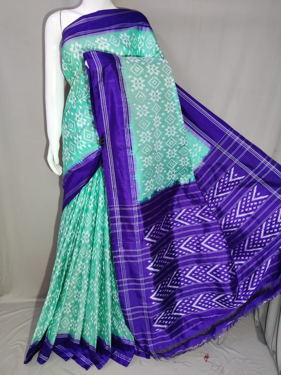 Designer Ikat - PDLSO04-IDSSCNZDC-10