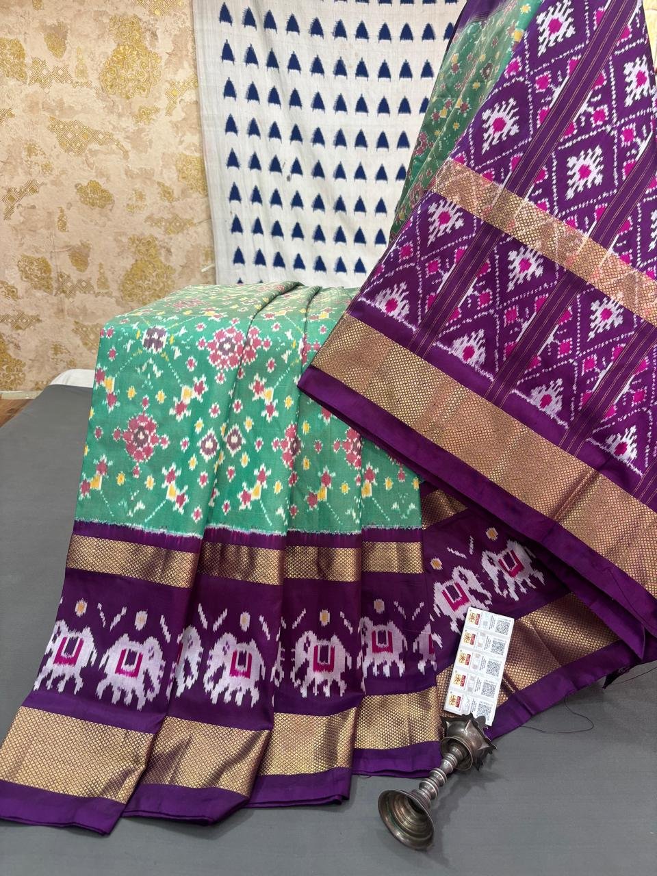 Designer Ikat - PRMHN01-IDSSCNTCD-11