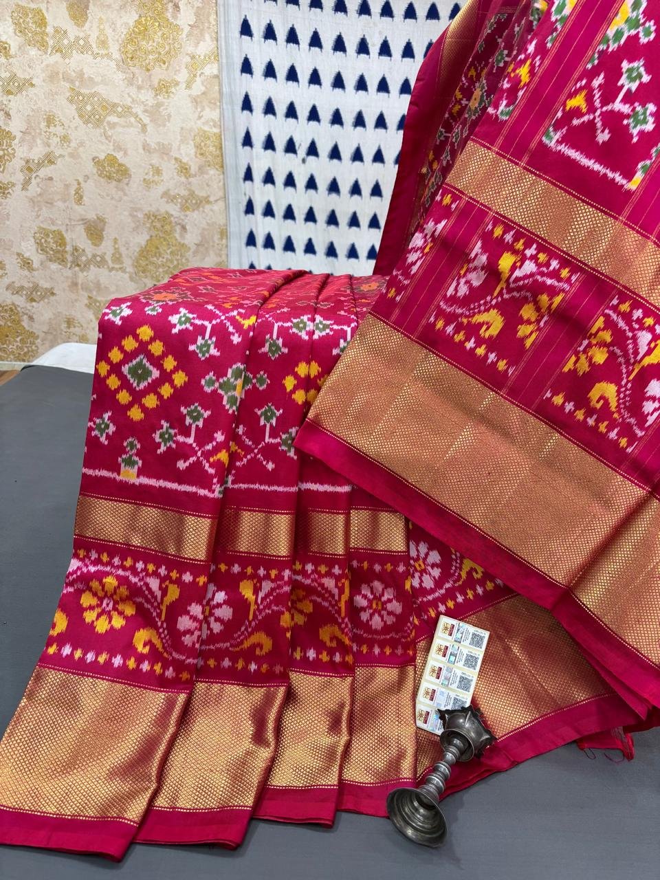 Designer Ikat - PRMHY18-IDSSDNTCD-04