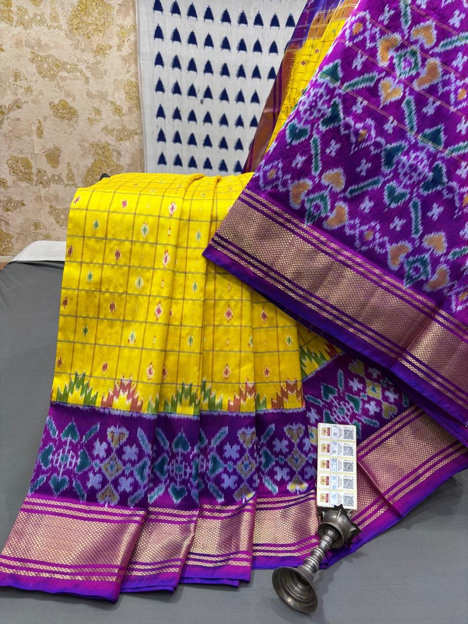 Designer Ikat - PRMHY18-IDSSDNTCD-11