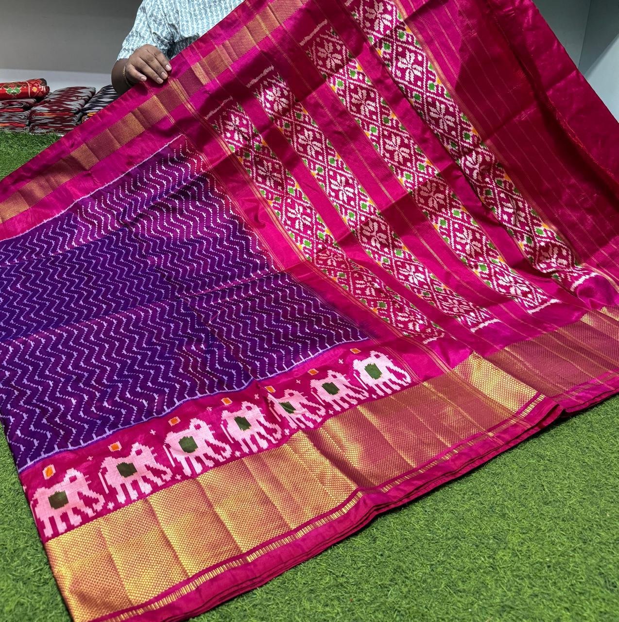 Designer Ikat - PSRGO12-IDSSICZDD-07