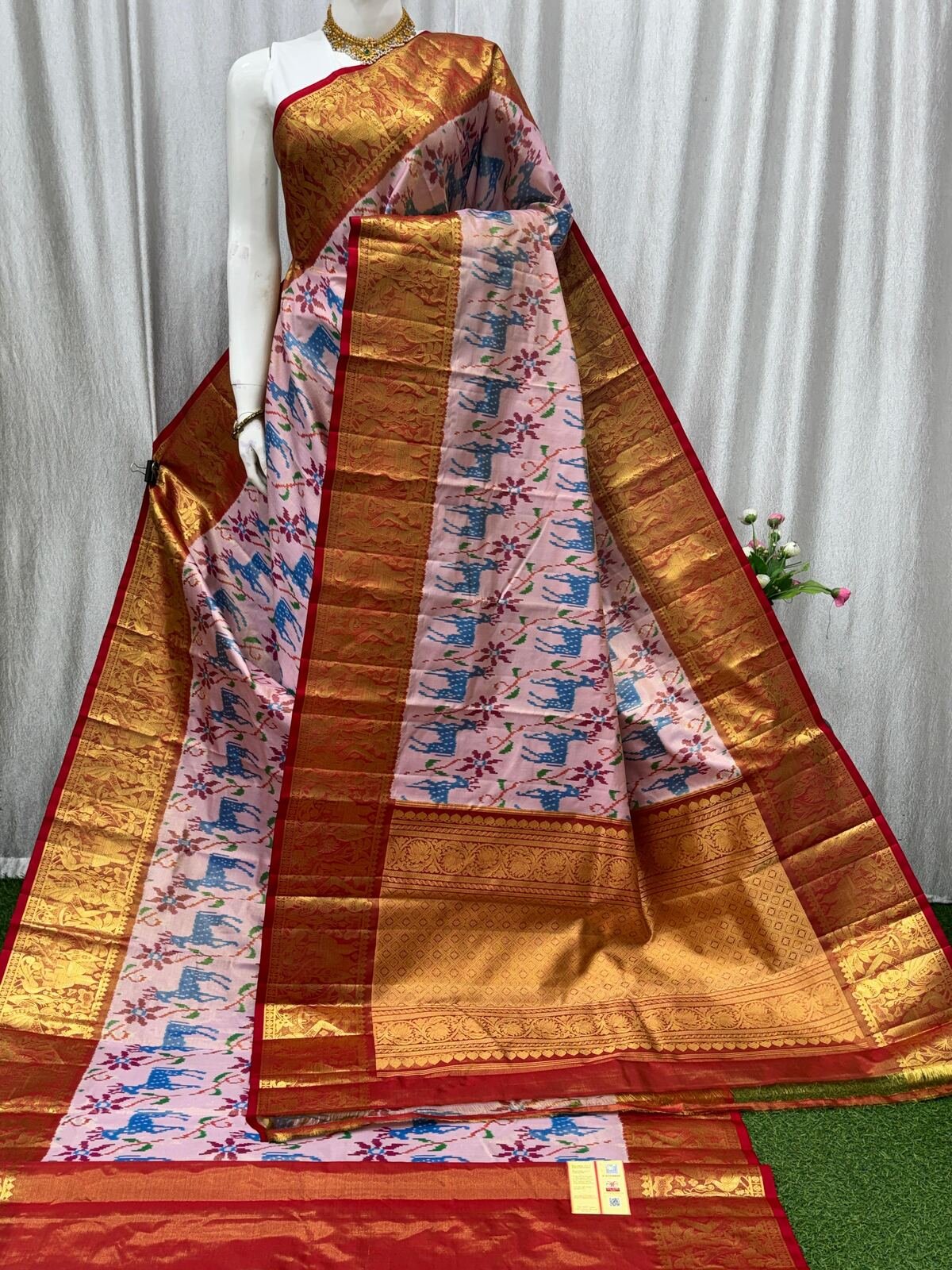 Full Tissue Ikat - PASKG20-FTISIXSDC-01