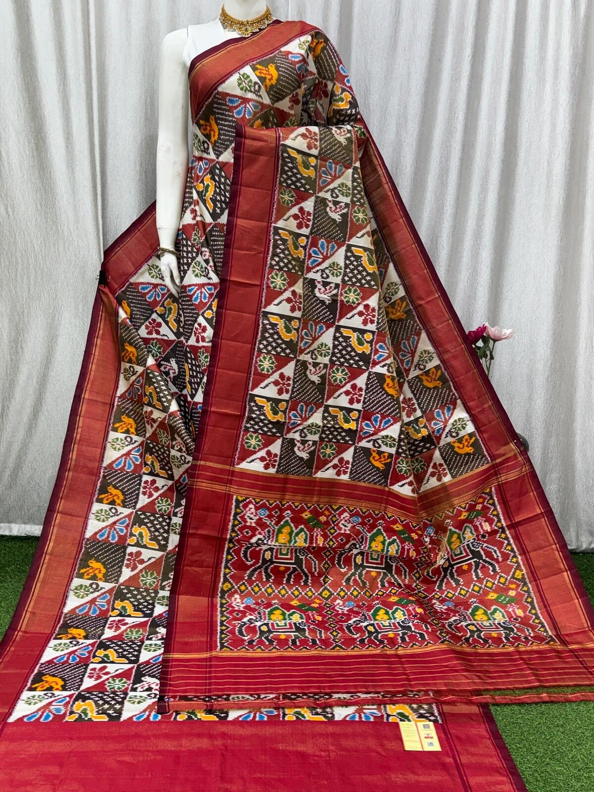 Full Tissue Ikat - PASKO07-FTISIZXDD-05