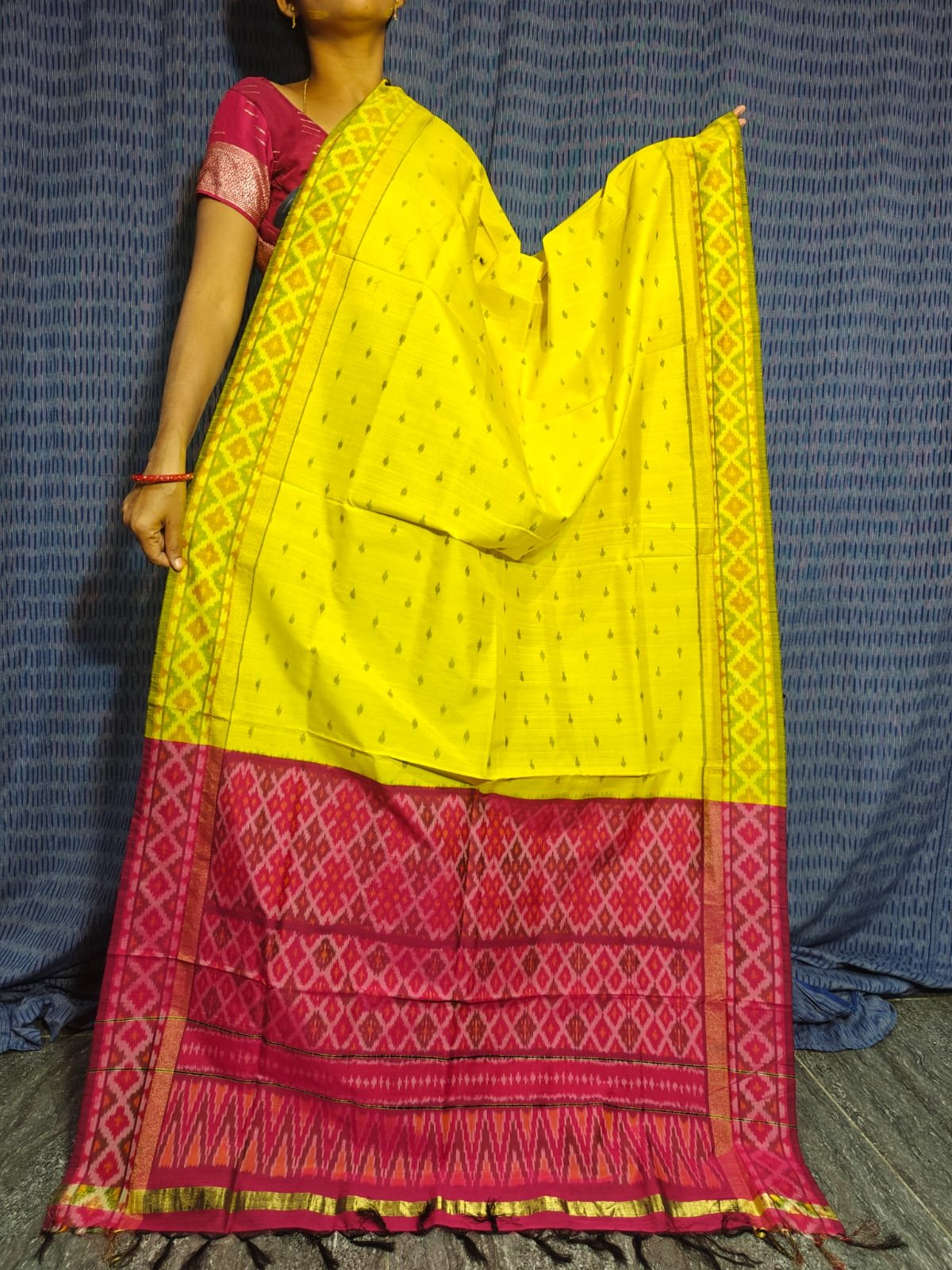 Ikat Dupatta - PGMRL04-ISCDDIXDC-13