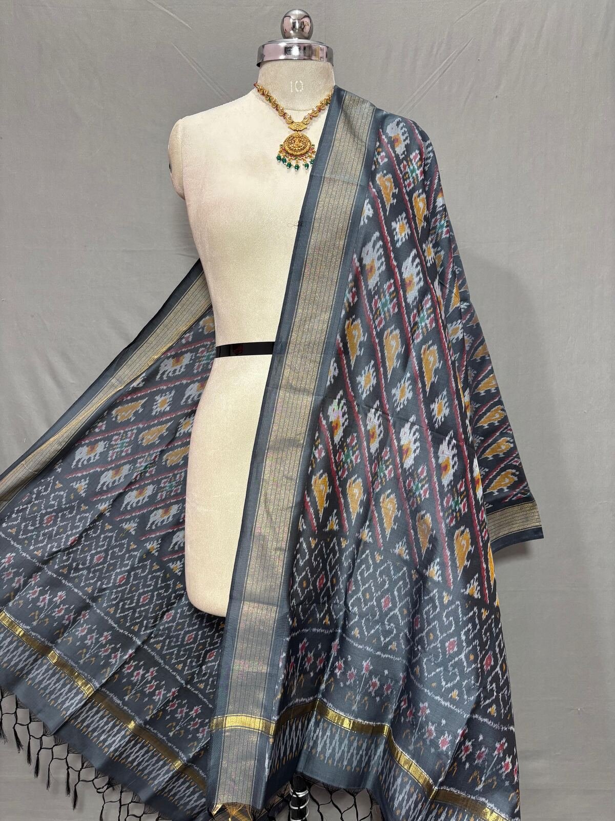Ikat Dupatta - PSSIS25-ISCDDIBDC-05
