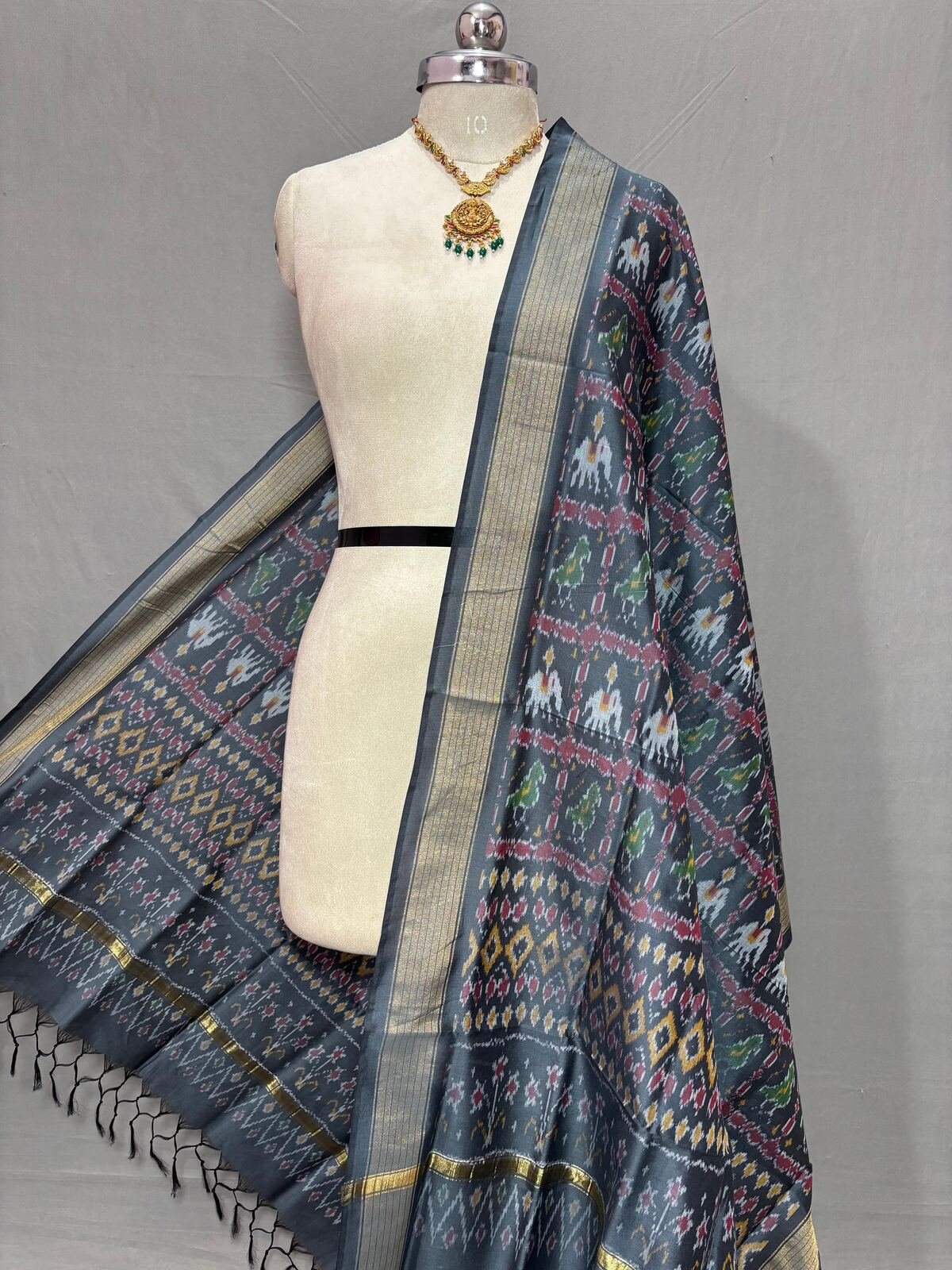 Ikat Dupatta - PSSIS25-ISCDDIBDC-08