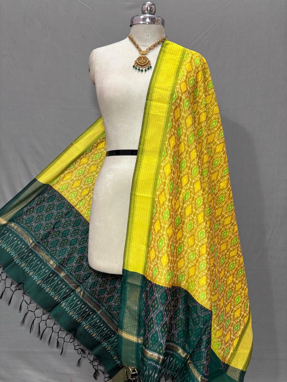 Ikat Dupatta - PSSIS25-ISCDDIBDC-15