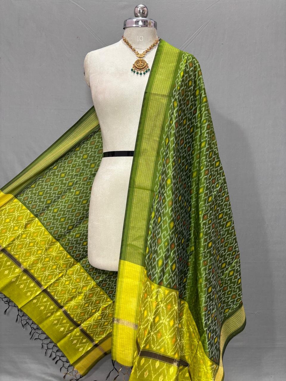 Ikat Dupatta - PSSIS25-ISCDDIBDC-17