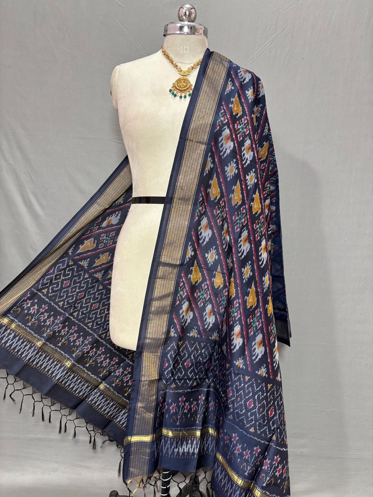 Ikat Dupatta - PSSIS25-ISCDDIBDC-19