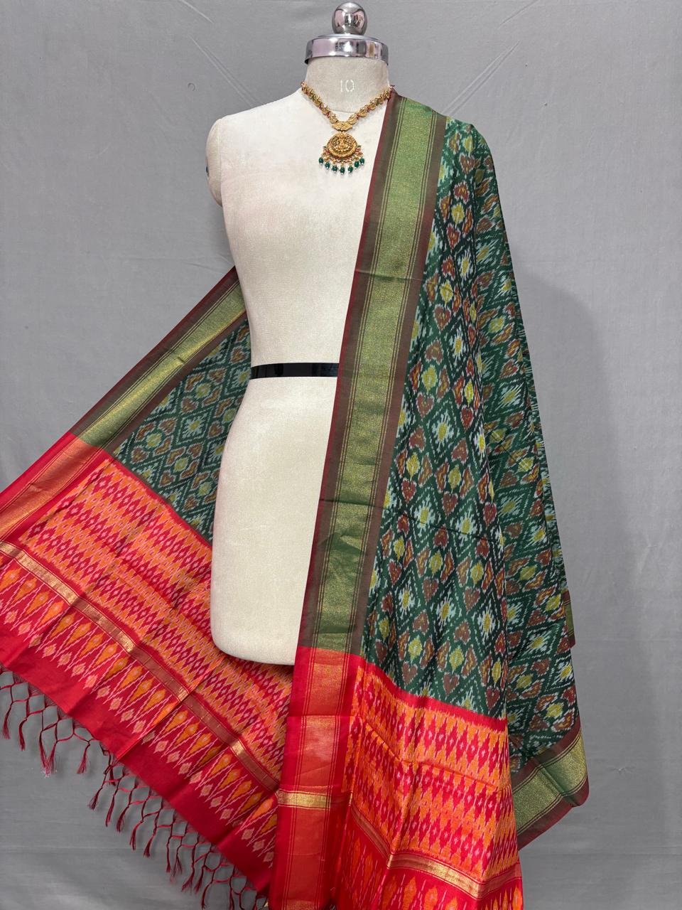 Ikat Dupatta - PSSIS25-ISCDDIBDC-24