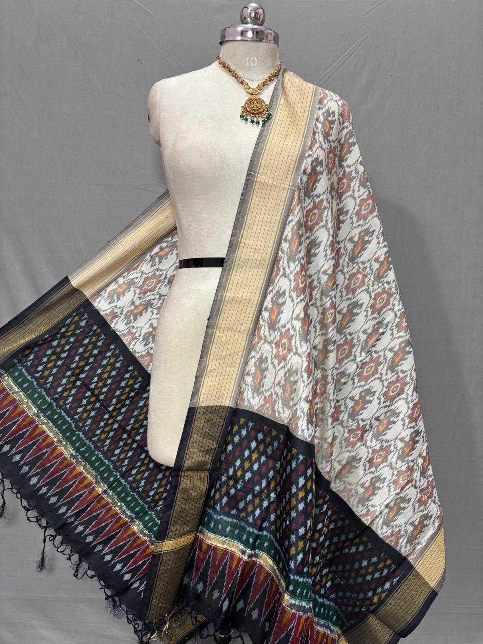 Ikat Dupatta - PSSIS25-ISCDDIBDC-34