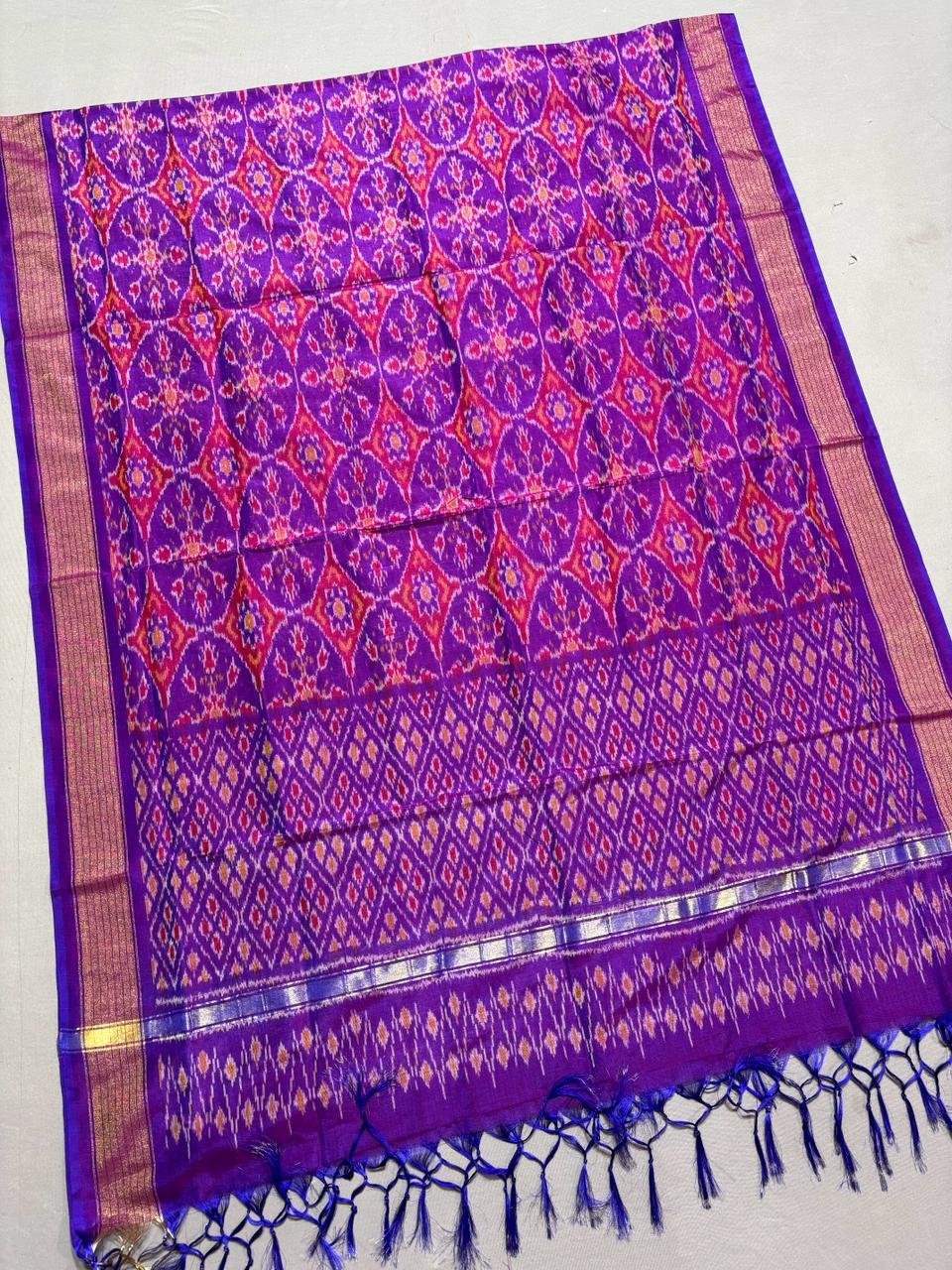 Ikat Dupatta - PSSIY25-ISCDCIBCC-09