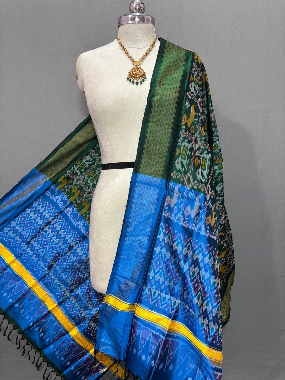 Ikat Dupatta - PSSIY30-ISDPCZSCD-05
