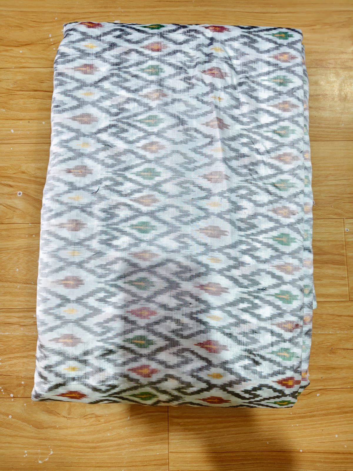 Ikat Fabric - PGYFG16-ISFCDIZSD-04