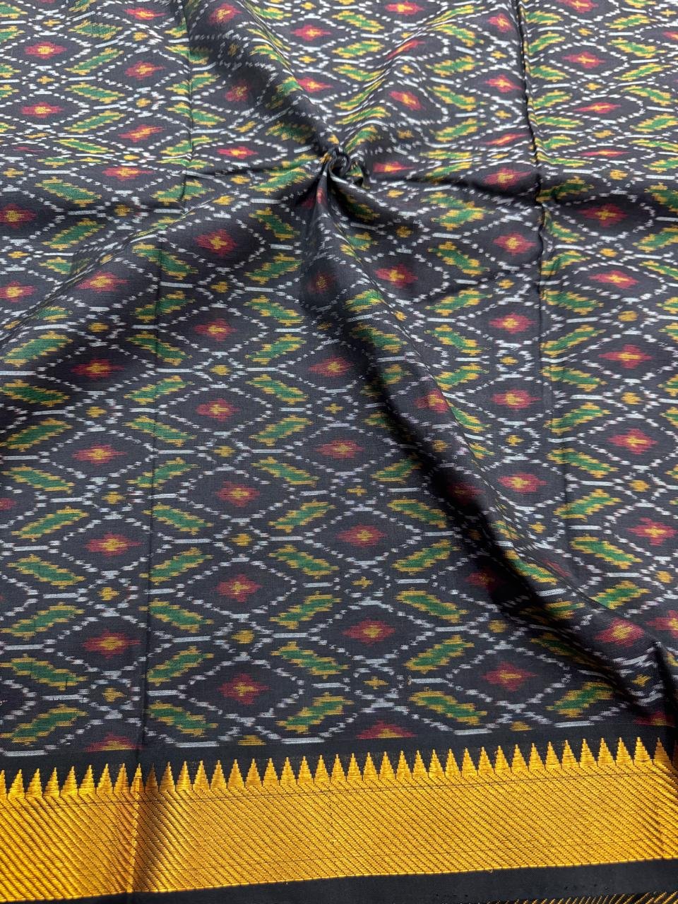 Ikat Fabric - PSDHO05-ISCFDDNSC-11