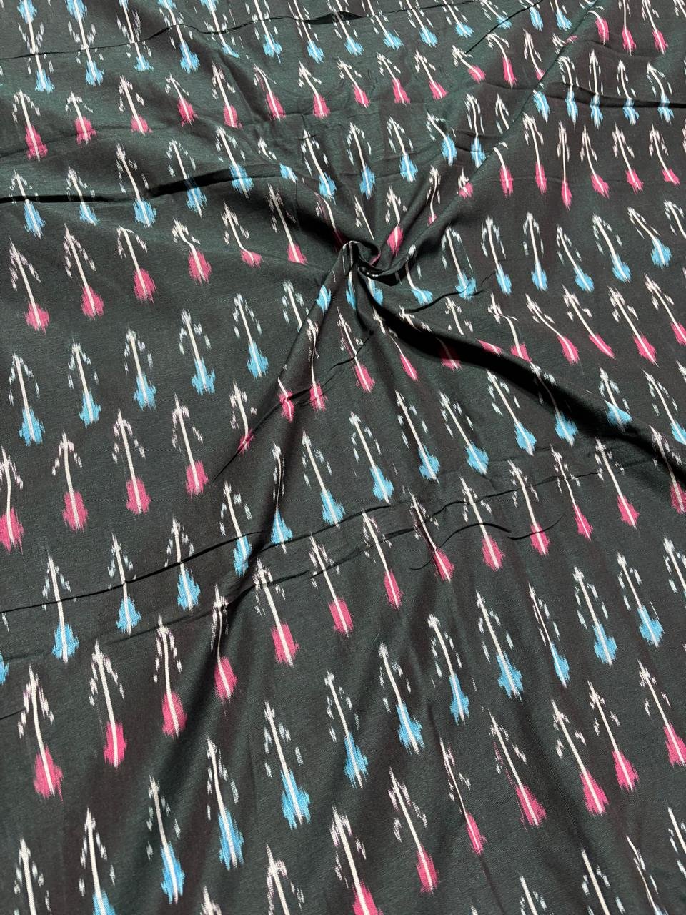 Ikat Fabric - PSSIO29-IMCFDDECD-16
