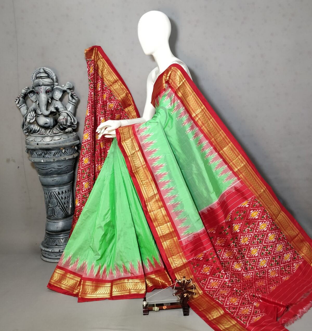 Kanchi border ikat pallu saree - PALUY16-KBIPDNBDC-01