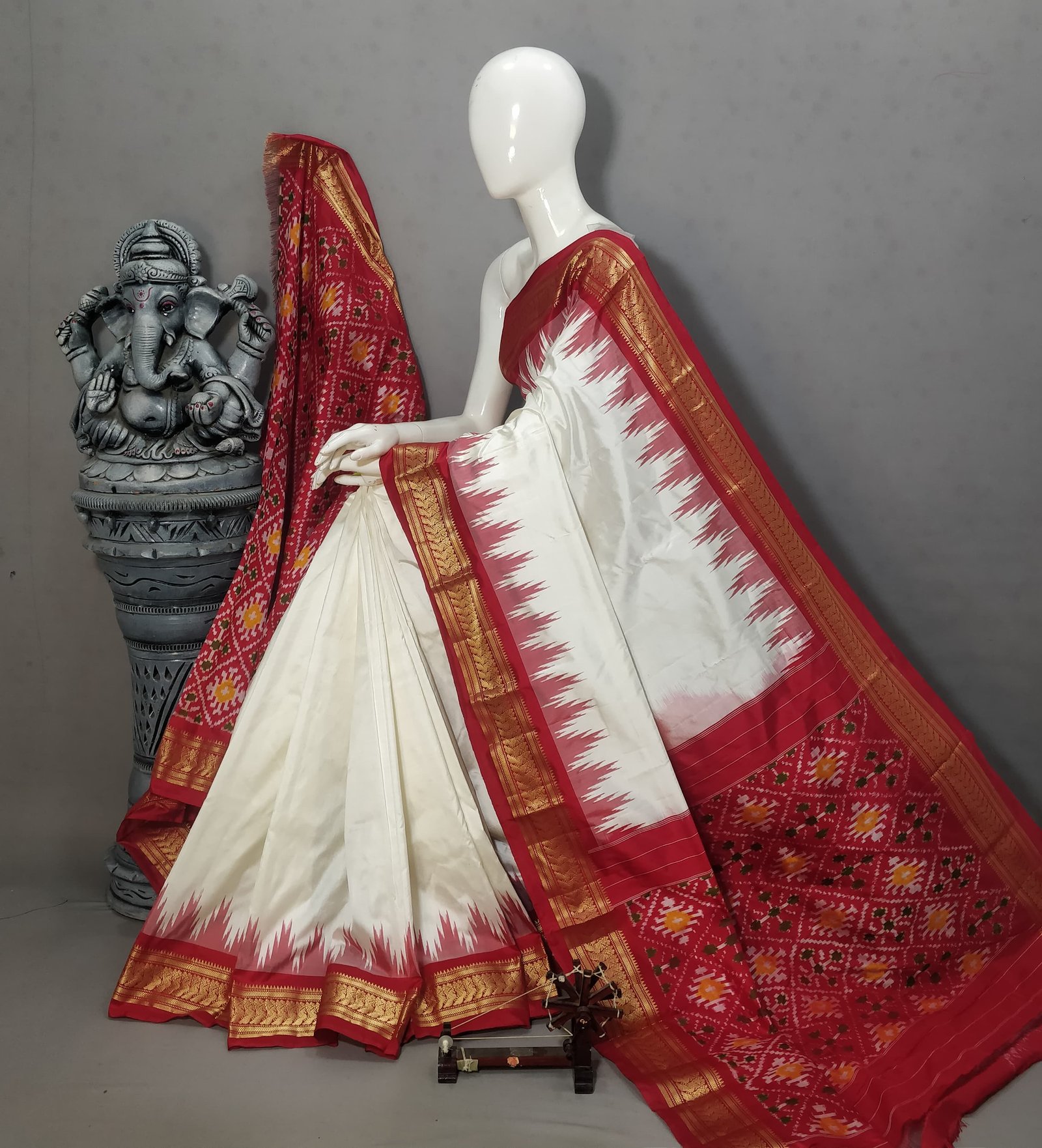 Kanchi border ikat pallu saree - PALUY16-KBIPDNBDC-05