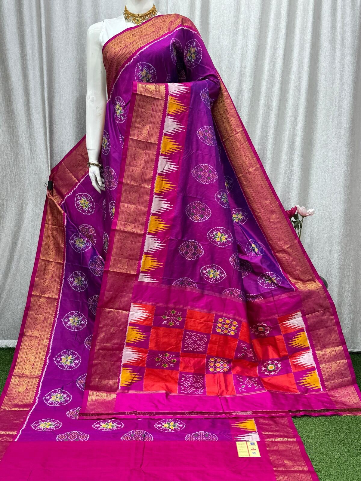 Kanchi Border Ikat - PASKG20-KBRPIFSCD-02