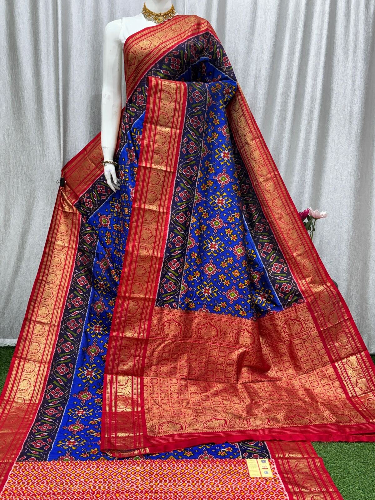 Kanchi Border Ikat - PASKG20-KBRPISECD-02