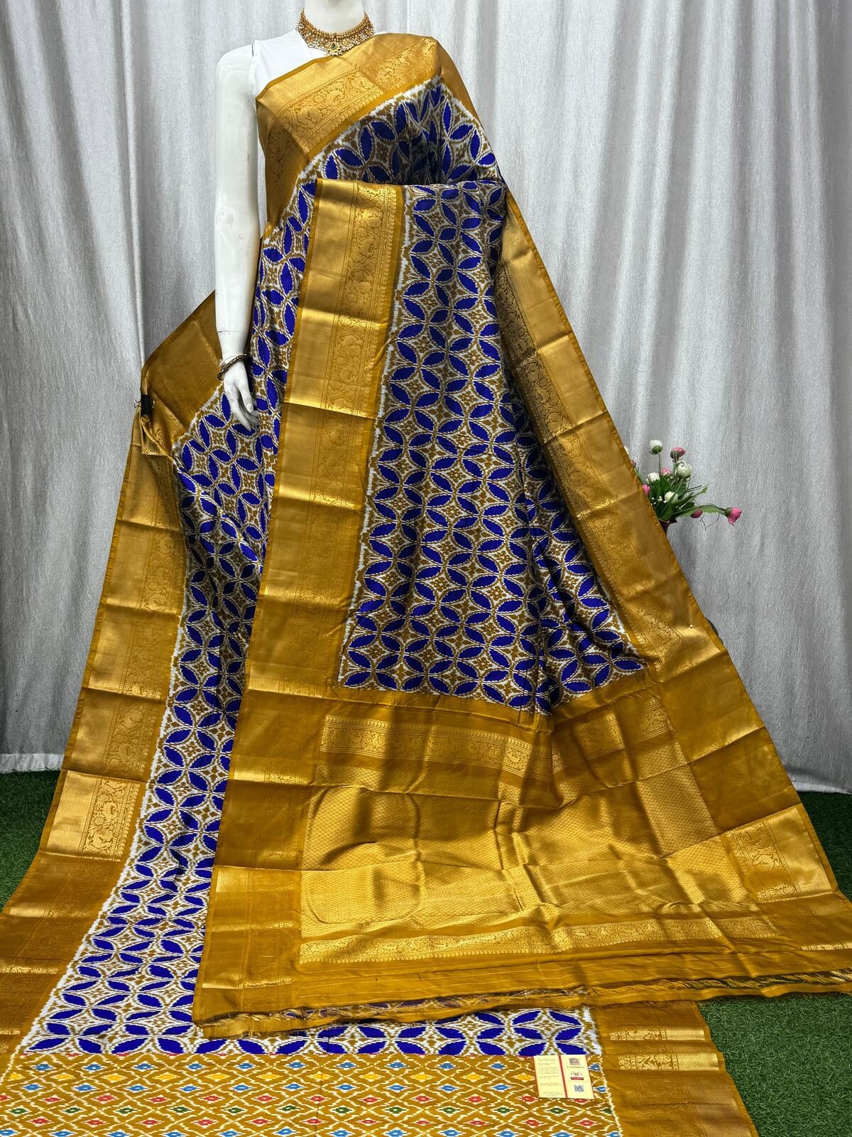 Kanchi Border Ikat - PASKG20-KBRPISECD-07