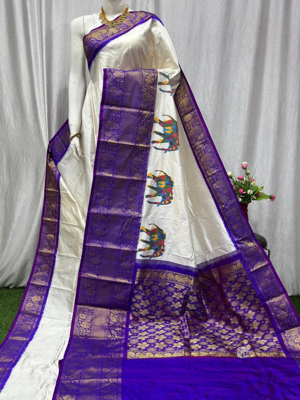 Kanchi Border Ikat - PASKG20-KBRPISECD-13