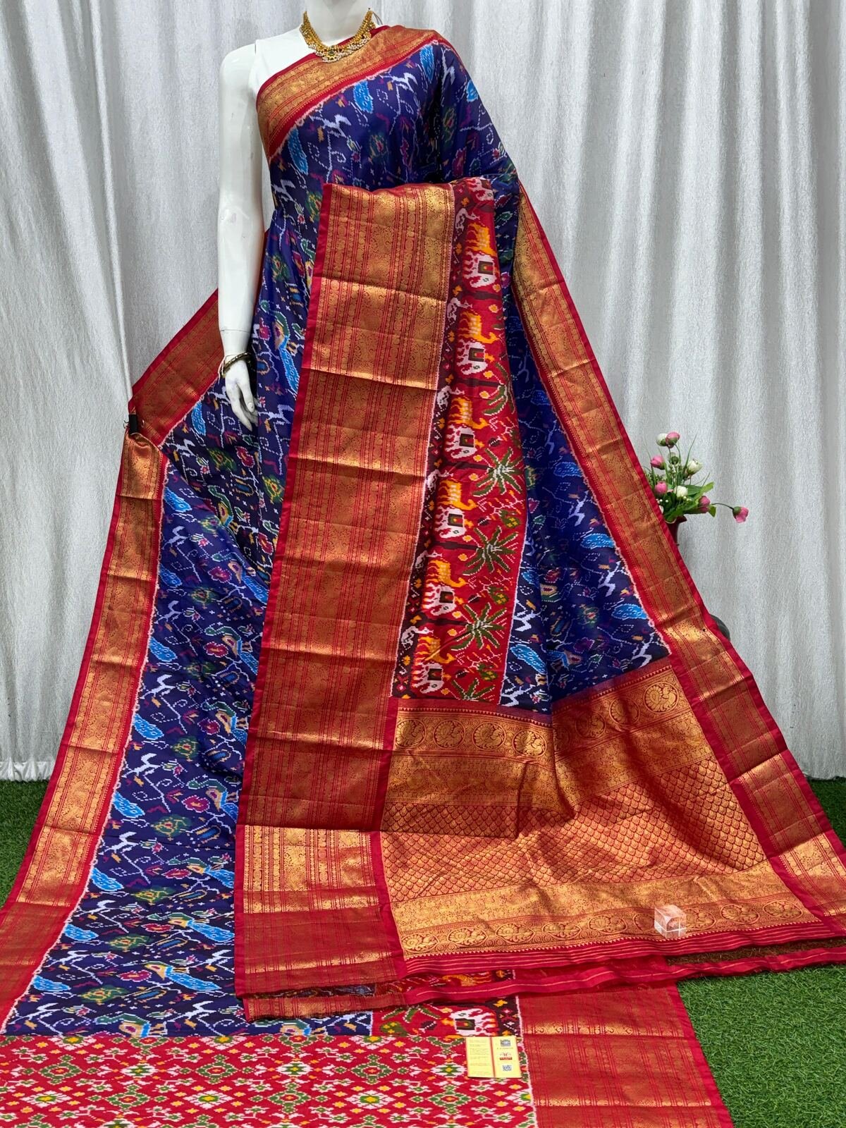 Kanchi Border Ikat - PASKG20-KBRPIXSCD-03
