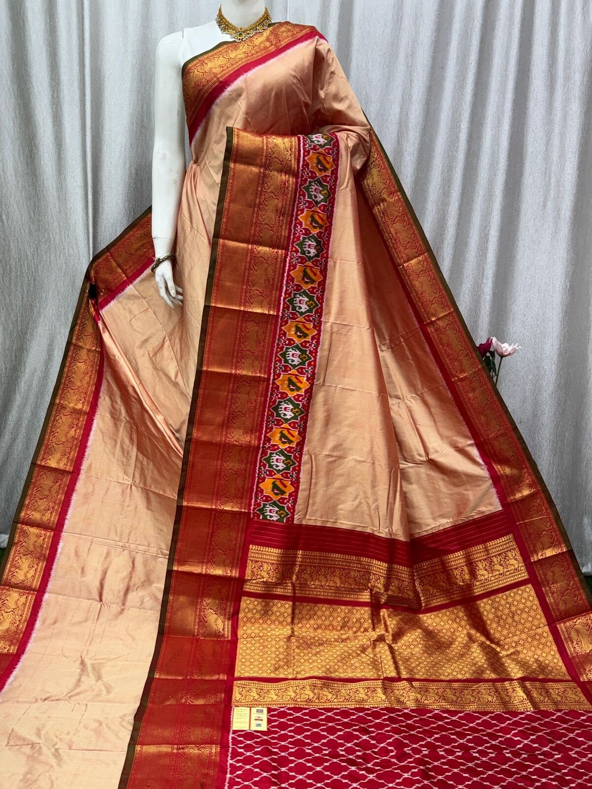 Kanchi Border Ikat - PASKL22-KBRPISEDC-02