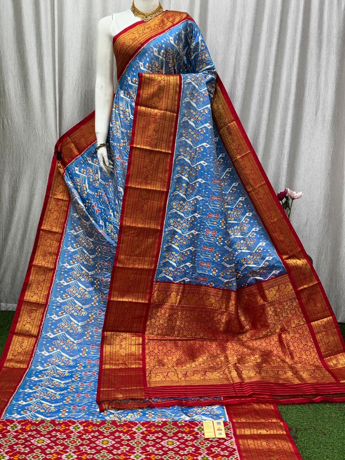 Kanchi Border Ikat - PASKL22-KBRPISEDC-05