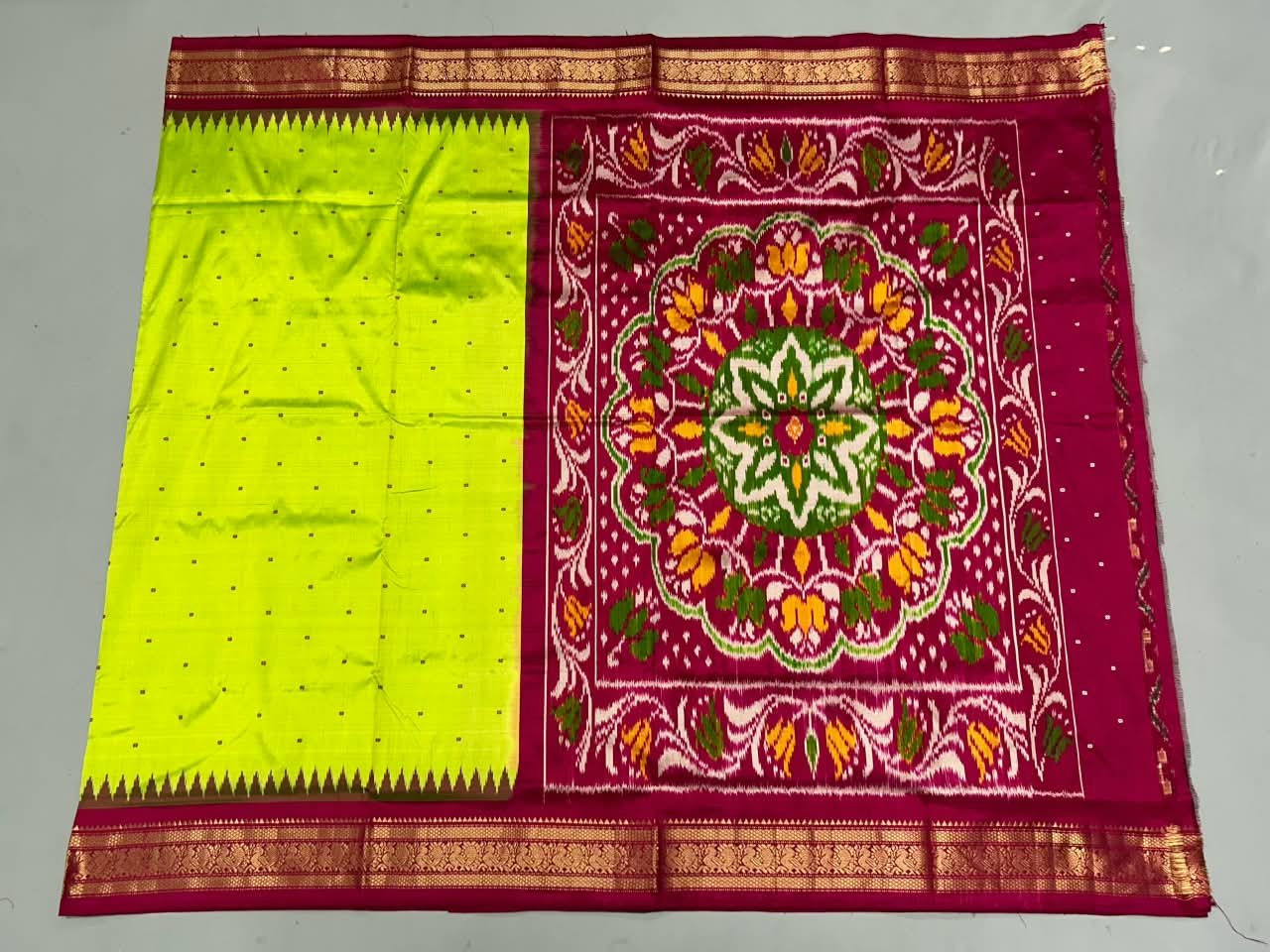 Kanchi Border Ikat - PKISG21-KBIPIZSDD-02