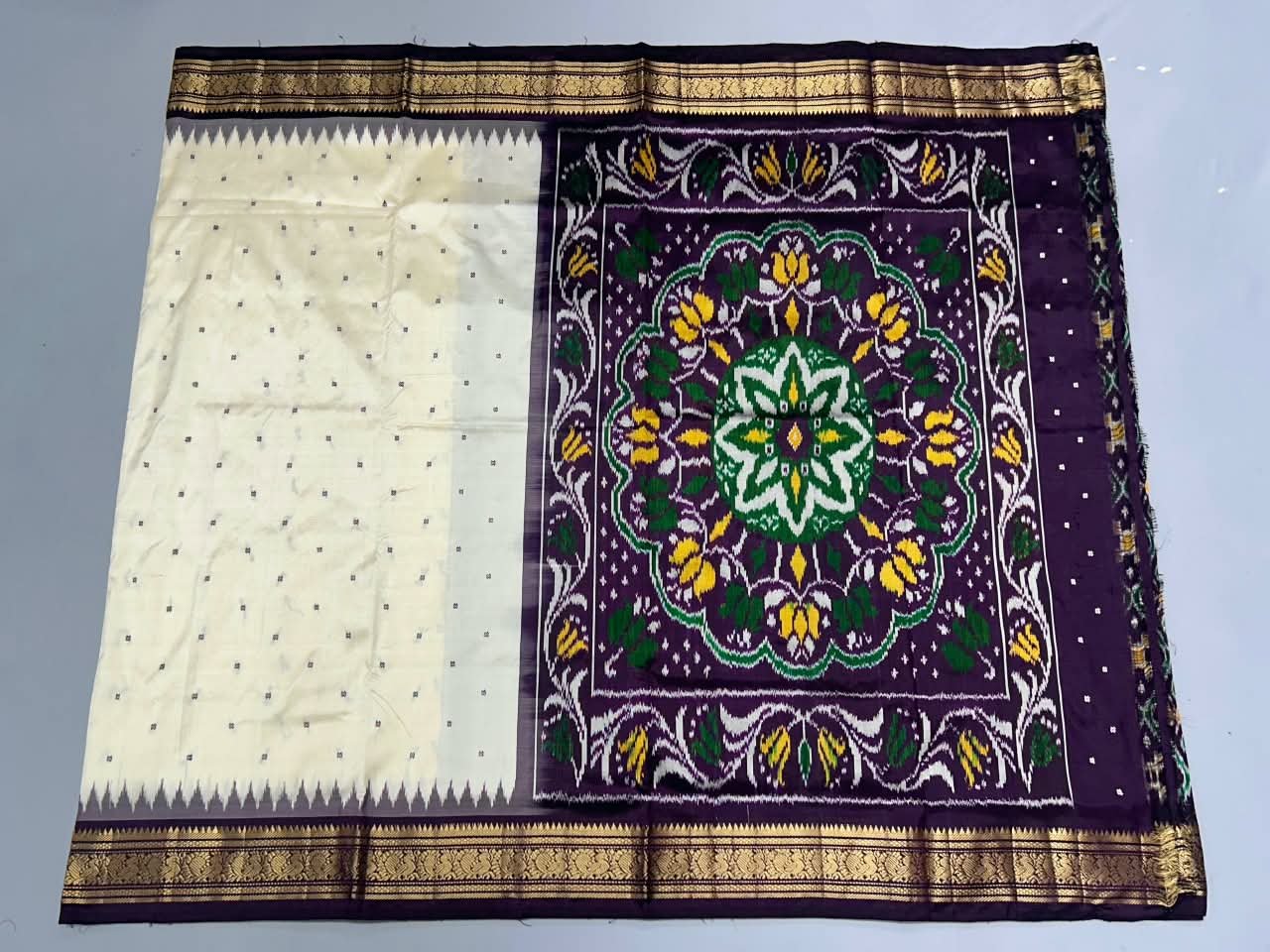 Kanchi Border Ikat - PKISG21-KBIPIZSDD-03