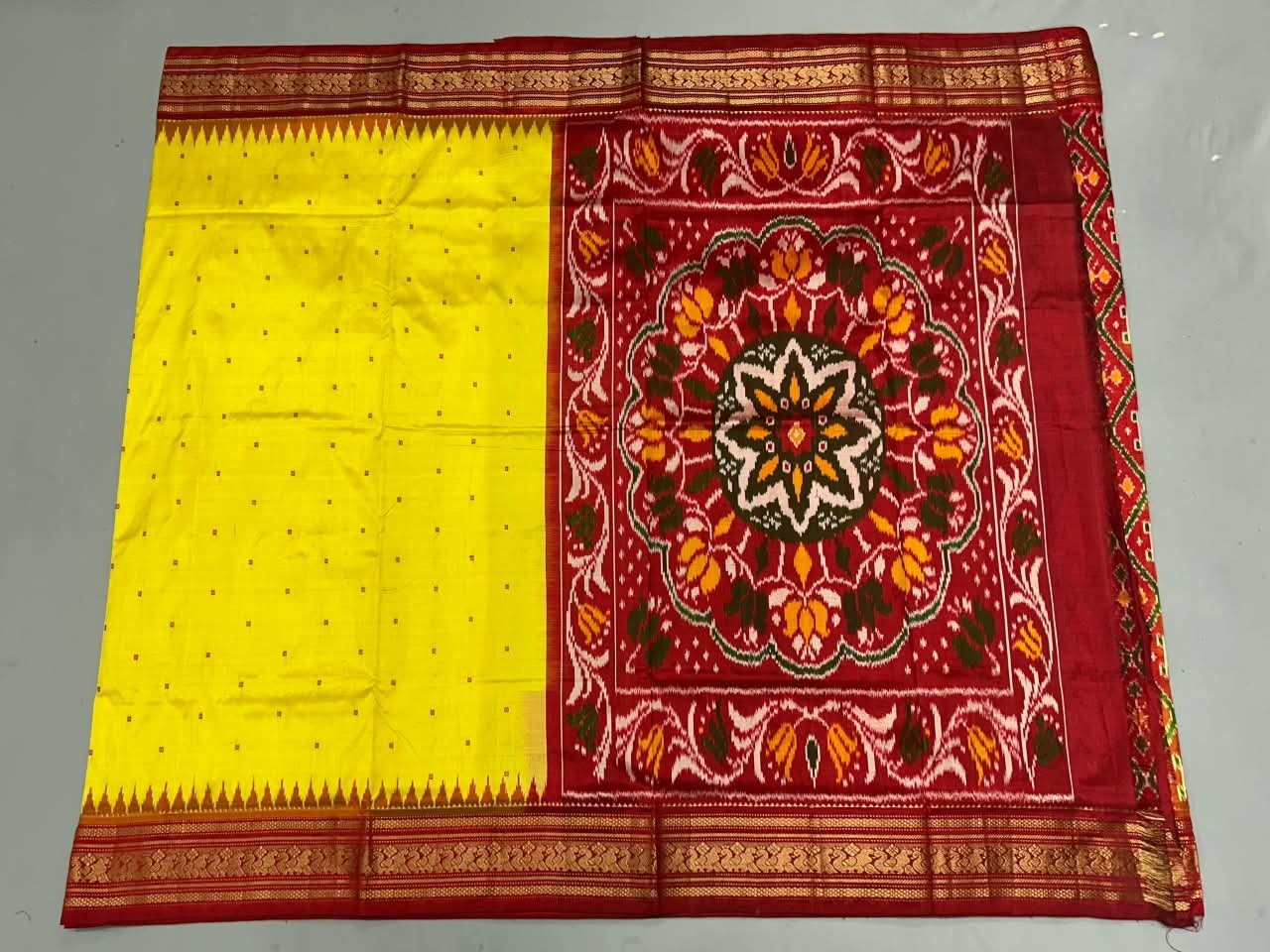 Kanchi Border Ikat - PKISG21-KBIPIZSDD-04
