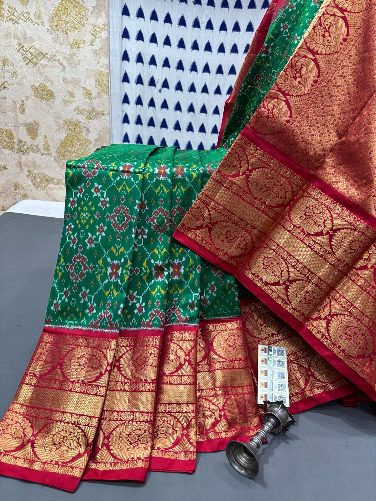 Kanchi Border Ikat - PRMHY24-KBRSIFSDC-13