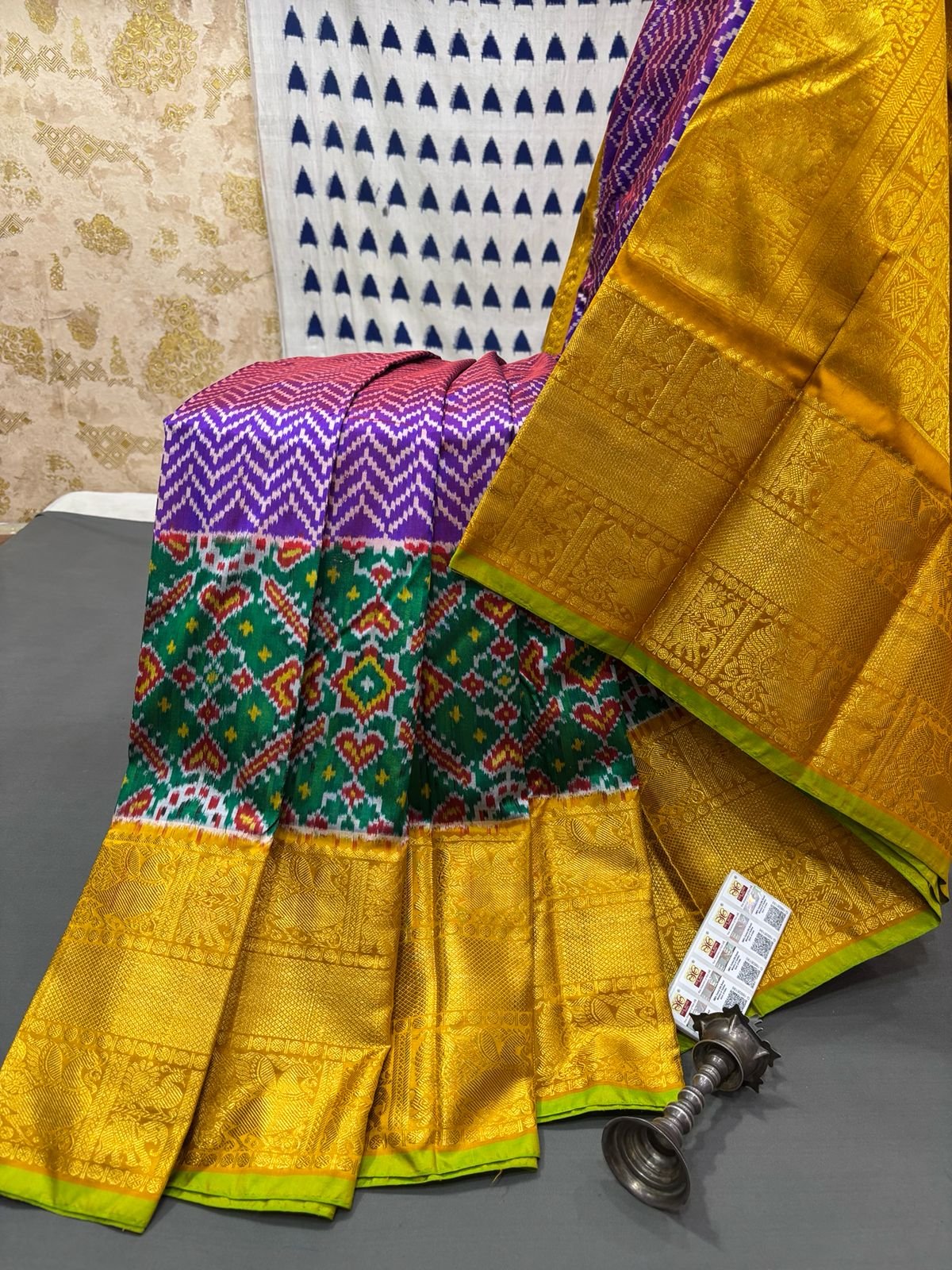 Kanchi Border Ikat - PRMHY24-KBRSIFSDC-14