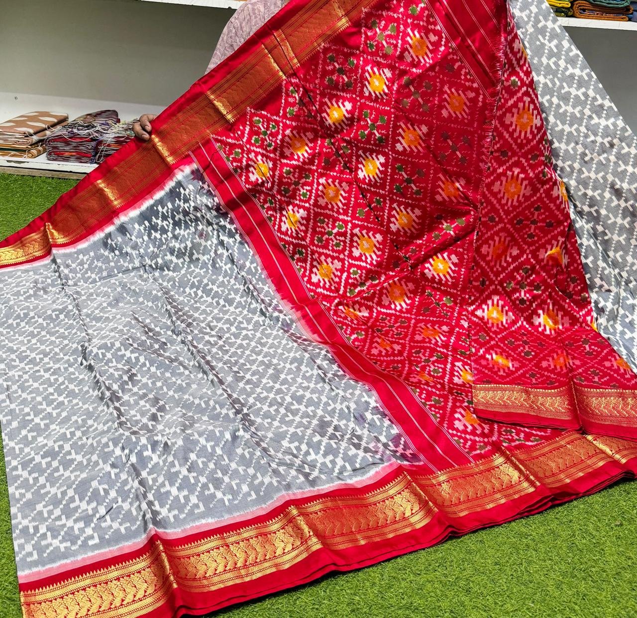 Kanchi Border Ikat - PSRGS27-KBIPIDCDC-04