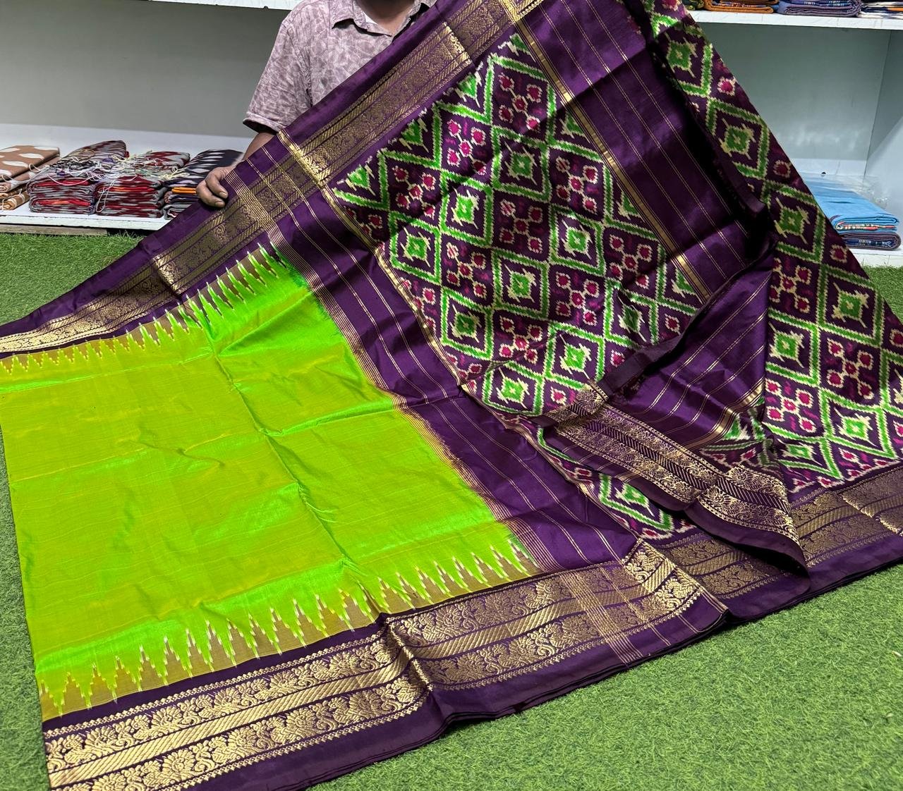 Kanchi Border Ikat - PSRGS27-KBIPIDCDC-05
